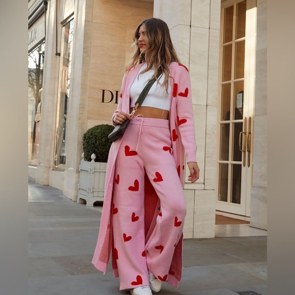 NWT KNITTED 3 -PIECE SET PINK w/RED HEART MAXI CARDIGAN, CARDIGAN  & PANT M - Picture 8 of 11